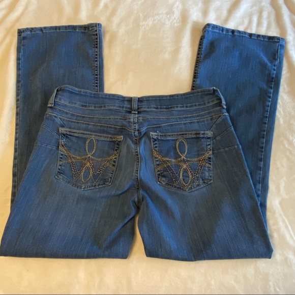 Wrangler Denim - WRANGLER / Medium Washed Bootcut Denim Jeans Size 9/10 x 30